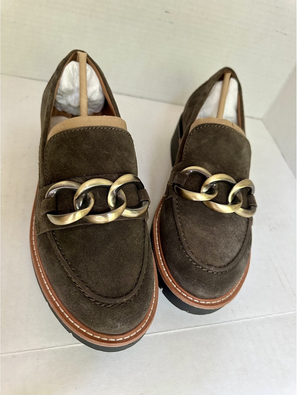 Dark Grey Suede Round Toe Lug Sole Casual Slip-on Loafers size 7.5 Brand New